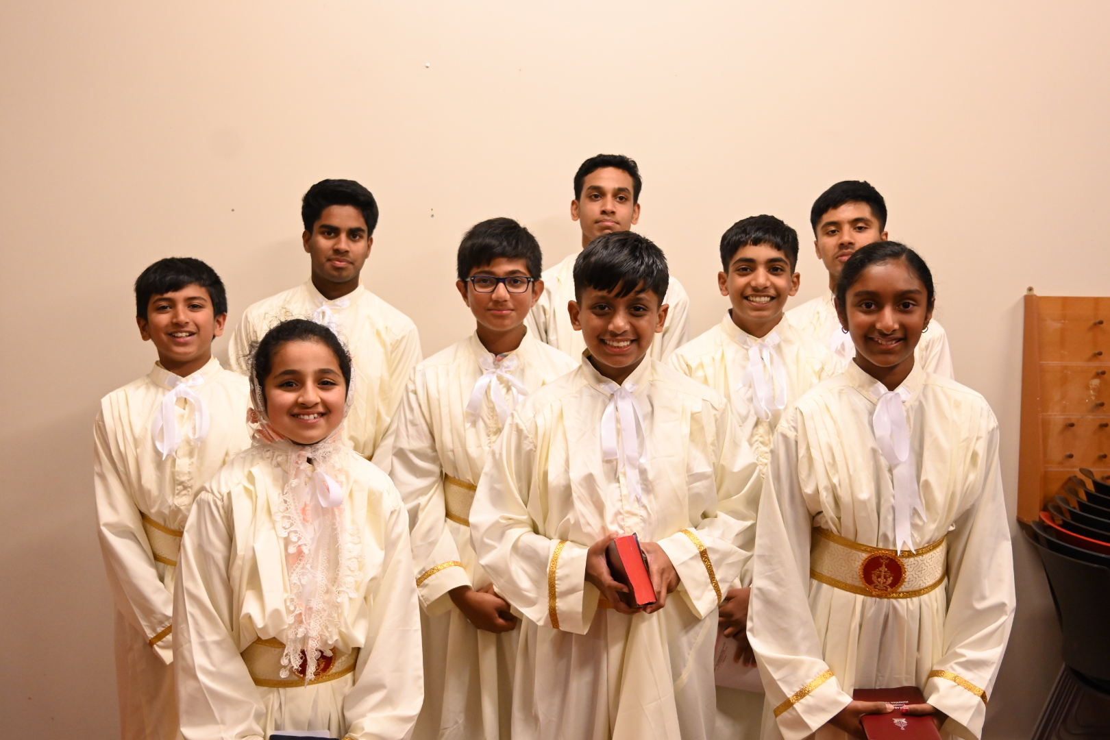 Altar Servers during Qurbana